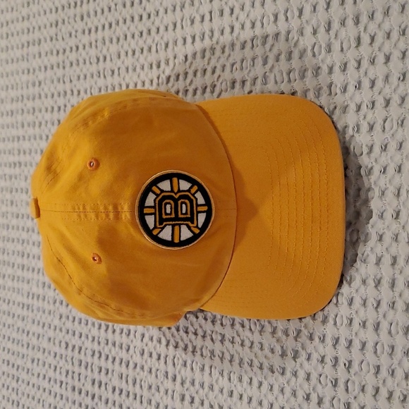 NWOT Boston Bruins '47 Clean Up Adjustable Hat - Gold - Picture 1 of 5